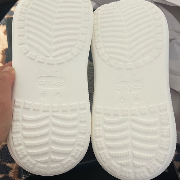 Crocs Classic Crush Bandana Clog. - Picture 6 of 13